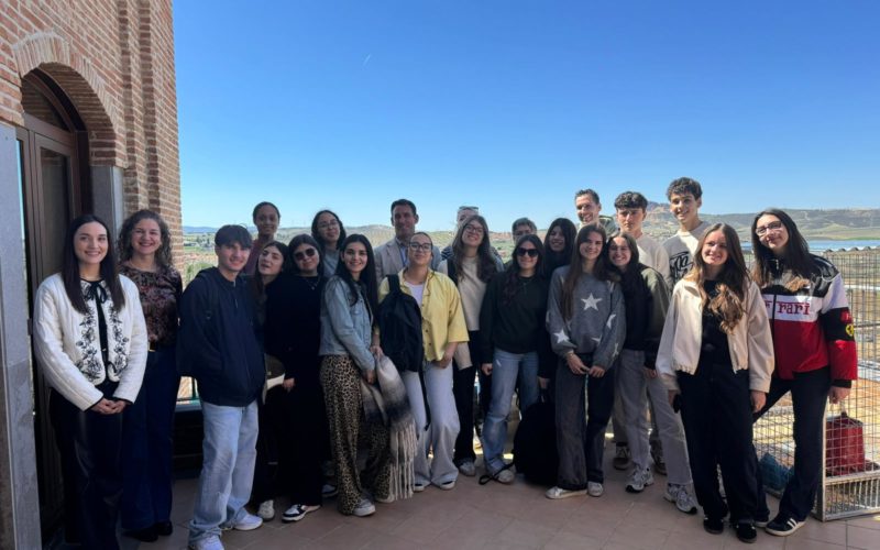 Alhendín y Cavaillon estrechan lazos culturales con la visita de un grupo de estudiantes franceses