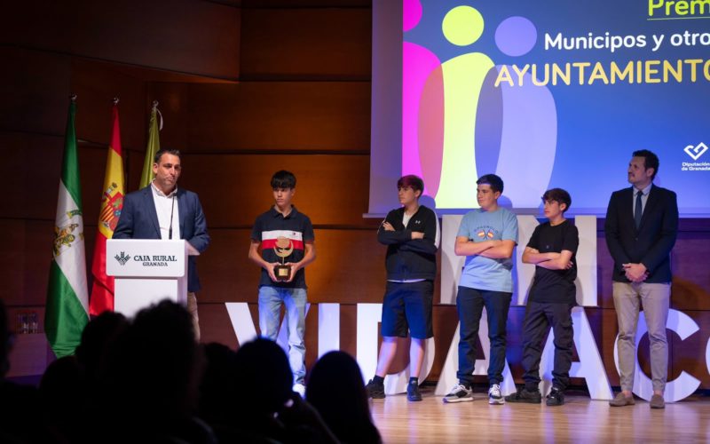 Alhendín recibe el Premio ‘Vida en Acción’ por el proyecto ‘Más libros, más libres’