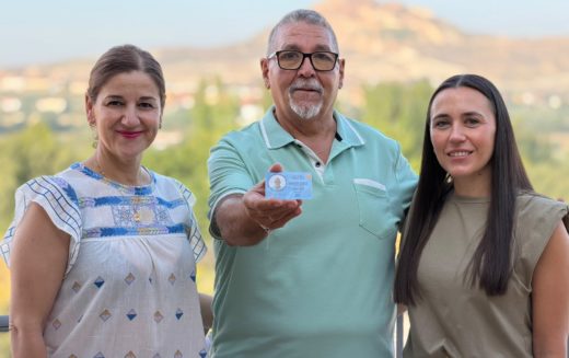 Alhendín crea la Tarjeta del Mayor